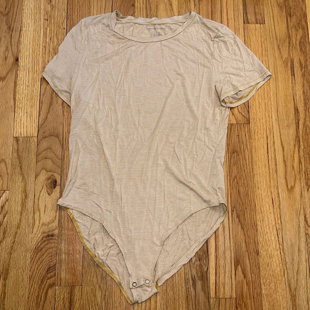 American Eagle Short Sleeved Body Suit